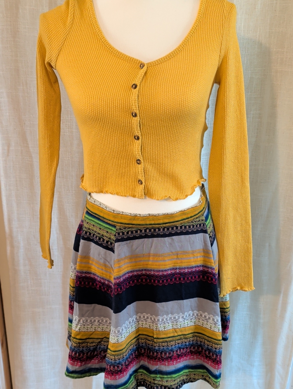 Vintage Lily White Skirt With Gold Top
